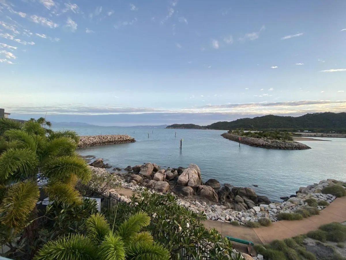 1 Bright Point Apartment 2303 Nelly Bay Australia